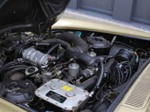 Image 31/37 of Rolls-Royce Silver Shadow II (1978)