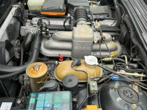 Immagine 20/22 di BMW 635 CSi (1989)