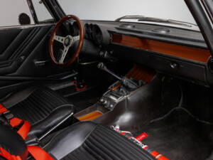 Bild 15/30 von Alfa Romeo Giulia 1300 GT Junior (1974)