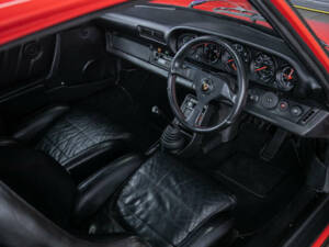 Image 2/38 de Porsche 911 Turbo 3.3 (1980)