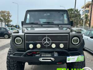 Image 3/10 de Mercedes-Benz 300 GD (SWB) (1980)