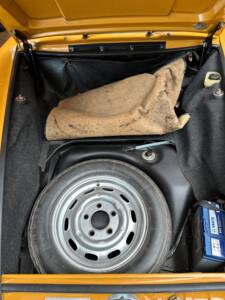 Image 13/25 of Porsche 912 (1967)