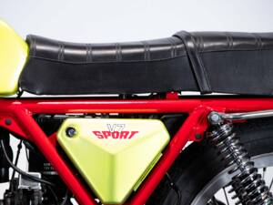 Immagine 11/50 di Moto Guzzi DUMMY (1971)