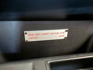 Bild 2/22 von BMW 318ti Compact (1997)