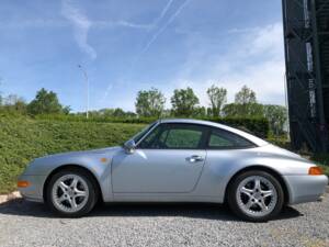 Imagen 27/96 de Porsche 911 Carrera (1996)