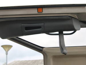 Image 68/92 of DeLorean DMC-12 (1982)