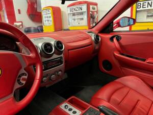 Bild 9/14 von Ferrari F 430 (2006)