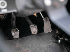 Image 30/40 of Ford Escort Twin Cam (1968)
