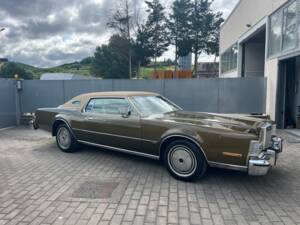 Afbeelding 5/24 van Lincoln Continental Mark IV (1974)