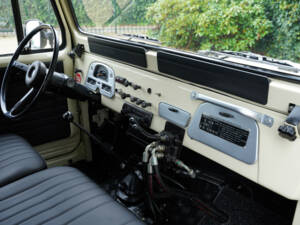 Bild 42/50 von Toyota Land Cruiser FJ 40 (1978)