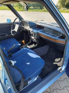 Bild 6/15 von BMW 520 (1975)