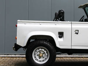 Bild 8/49 von Land Rover Defender 90 (1990)