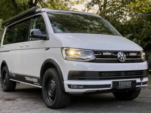 Bild 4/32 von Volkswagen T6 Multivan 2.0 TDI (2017)