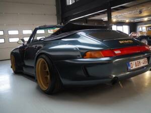 Image 45/50 of Porsche 911 Carrera RWB (1995)