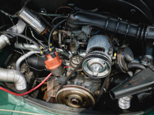 Image 11/44 of Volkswagen Karmann Ghia 1500 (1970)