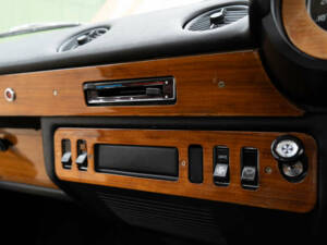 Bild 14/42 von Ford Escort 1300 (1975)