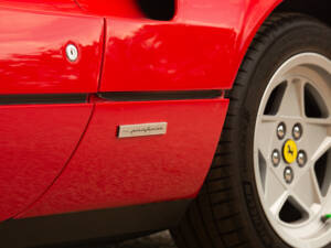 Immagine 40/49 di Ferrari 328 GTS (1988)