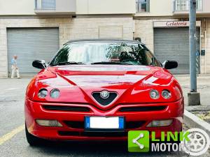 Image 2/10 de Alfa Romeo Spider 1.8 Twin Spark (2000)