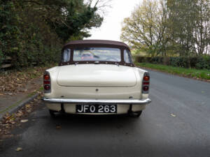 Image 5/13 of Daimler SP 250 (1960)