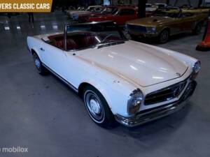 Image 1/10 of Mercedes-Benz 230 SL (1964)