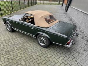 Image 11/36 of Mercedes-Benz 230 SL (1966)