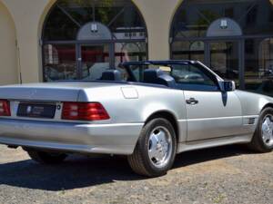 Imagen 7/50 de Mercedes-Benz 300 SL (1991)