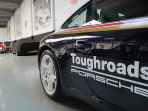 Image 30/50 de Porsche 911 Carrera (2005)