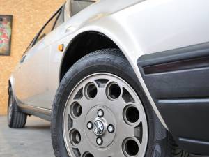 Bild 3/50 von Alfa Romeo Alfasud 1.3 Sprint (1988)