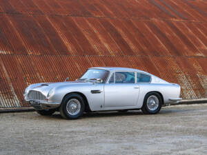 Bild 10/44 von Aston Martin DB 6 (1967)