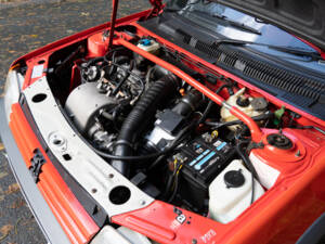 Bild 14/19 von Peugeot 205 GTi 1.6 (1989)