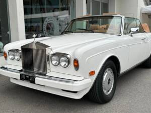 Image 6/21 of Rolls-Royce Corniche S (1995)