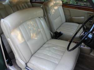 Bild 10/18 von Rolls-Royce Corniche I (1974)