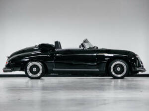 Image 5/25 of Porsche 356 A 1600 Speedster (1995)