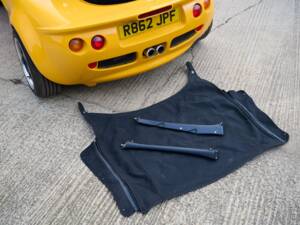 Image 39/46 of Lotus Elise 111S (1998)