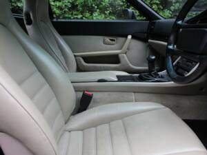 Bild 9/19 von Porsche 944 Turbo (1987)