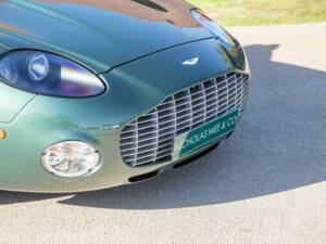 Image 18/50 of Aston Martin DB AR1 (2004)