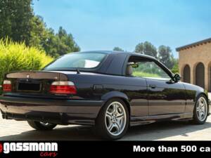 Bild 6/15 von BMW 320i (1997)