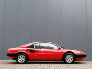 Imagen 2/65 de Ferrari Mondial Quattrovalvole (1984)