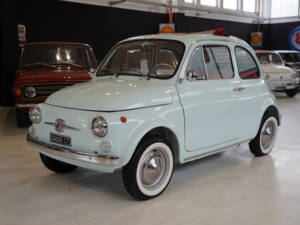 Immagine 4/45 di FIAT 500 F (1966)