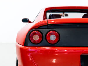 Imagen 31/54 de Ferrari F 355 GTS (1995)