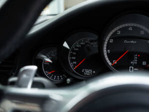 Imagen 23/51 de Porsche 911 Turbo (2014)