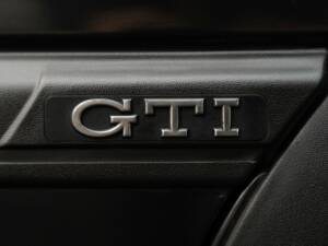 Image 13/31 of Volkswagen Golf III 2.0 16V GTI (1994)