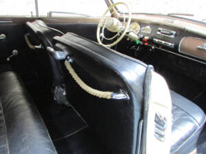 Imagen 16/19 de BMW 502 Baur (1954)