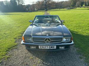 Image 13/71 of Mercedes-Benz 420 SL (1988)