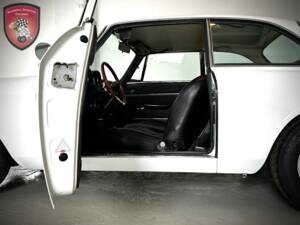 Immagine 9/53 di Alfa Romeo Giulia GT 1300 Junior (1970)