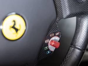 Afbeelding 13/32 van Ferrari 599 GTB Fiorano (2008)