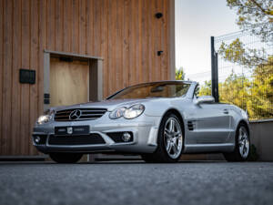 Imagen 9/50 de Mercedes-Benz SL 55 AMG (2006)