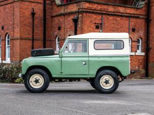 Immagine 2/32 di Land Rover 88 (1969)