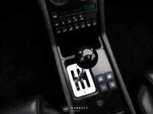 Image 42/64 de Ferrari 348 TB (1989)