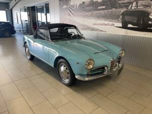 Afbeelding 4/18 van Alfa Romeo Giulia 1600 Spider Veloce (1965)
